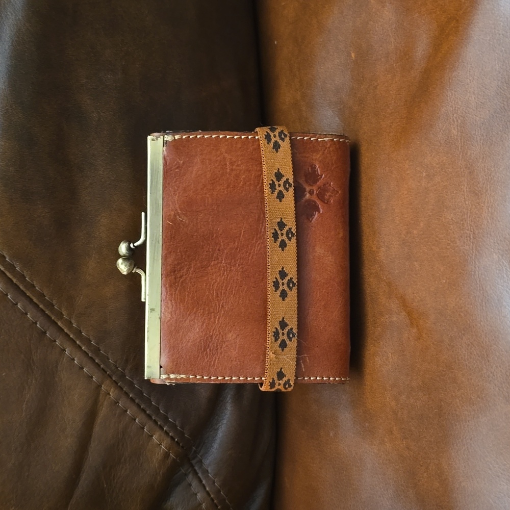 "Patricia Nash" wallet